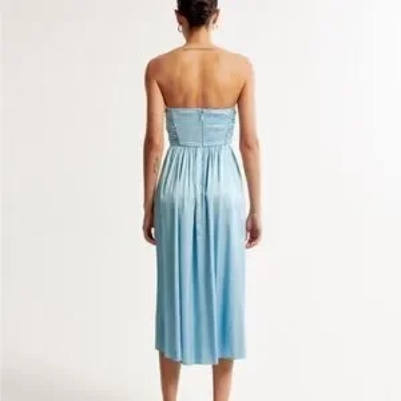Abercrombie & Fitch Strapless Light Blue Dress size m EUC - Picture 2 of 6